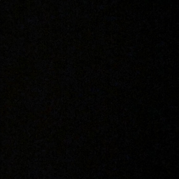 Meet your Posher, Zeinab - Picture 1 of 1